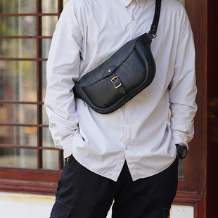 大号手缝植鞣牛皮真皮胸包单肩斜挎简约腰包 复古黑 切線派