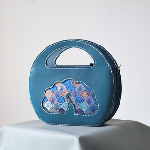 圆弧形手提包创意真皮斜挎包手工复古小众女包送礼 孔雀开屏