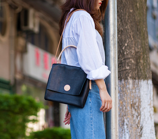 way手工真皮大容量hobo单肩托特包女百搭女包 黑色 切線派