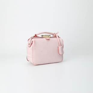 2019切線派杜勒斯手工定制口金包女士医生包皮真斜挎包手提 大号