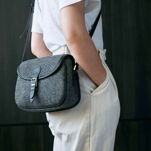 Tweed Harris 暖到心坎秋冬女士包包斜挎包 羊毛拼皮马鞍包