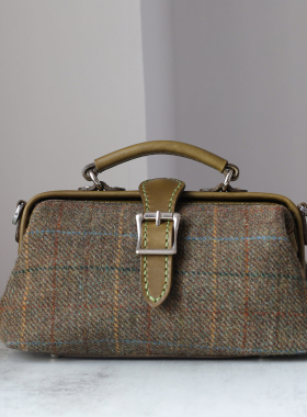【羊毛拼皮医生包】Harris Tweed 暖到心坎秋冬女士包包蓝色格子