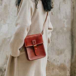 LINEAR手工真皮女士肩背包斜挎包二战通讯包 TANGENT 切線派