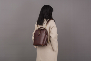 LINEAR双肩背包医生包口金包真皮后背包 TANGENT 切線派