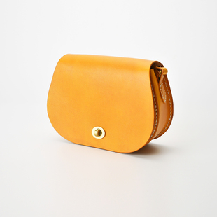 经典 马鞍包纯手工定制女士真皮包斜挎包圆形皮包