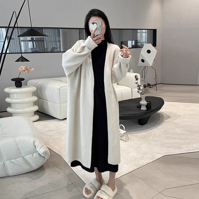 慵懒风中长款毛衣开衫秋冬新款