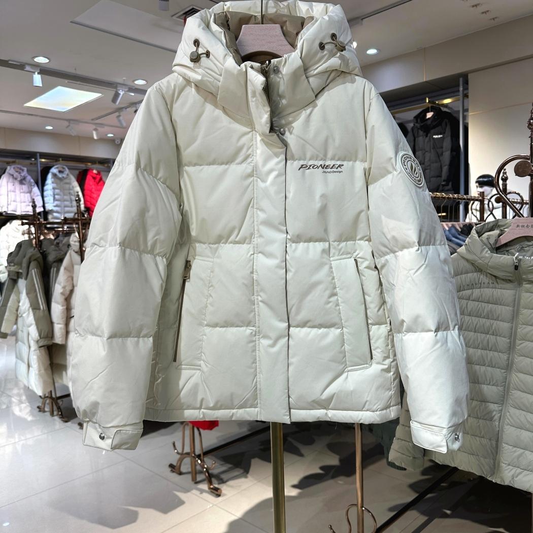 2024冬季新款杰奥羽绒服7983106