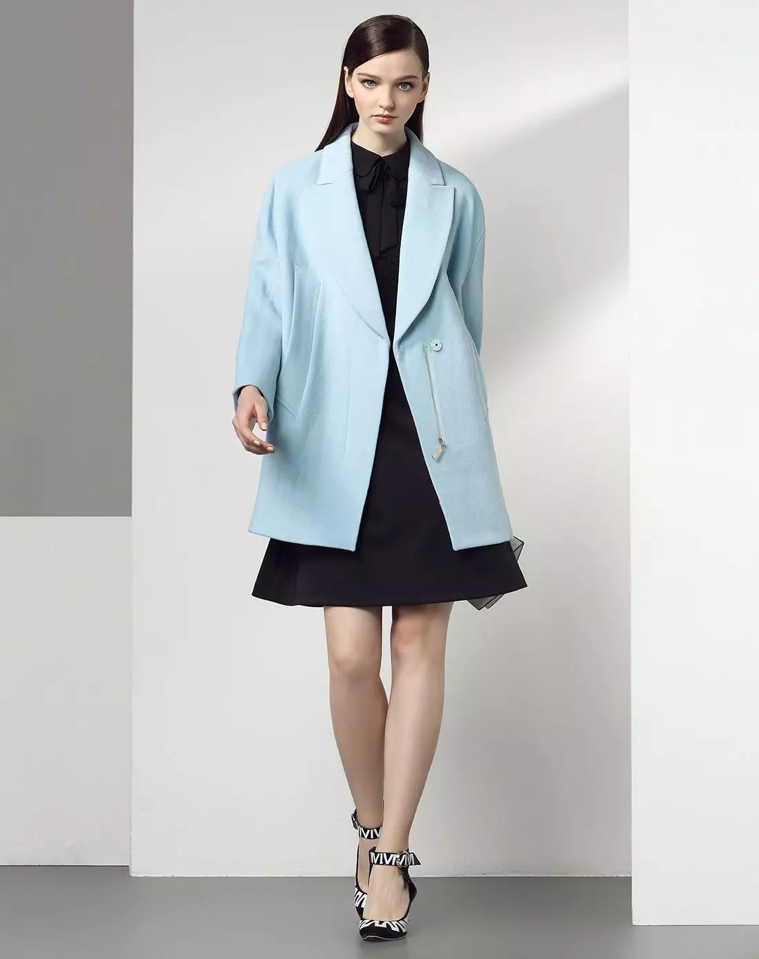 文职大衣男女韩系氛围感穿搭德系毛呢外套秋冬季风衣伊华欧秀502