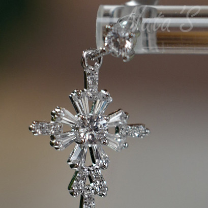 Natalia  独家 925银 雪花十字耳环