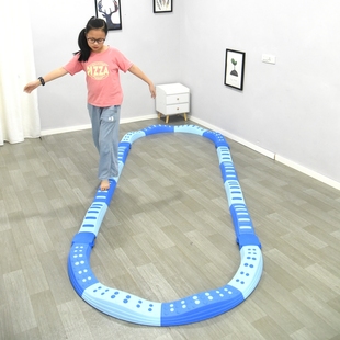 新品 幼儿童独木桥家用按摩触觉板感统训练器材亲子体育户外平衡木