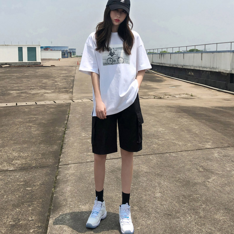 bf风工装短裤女夏季2020新款韩版宽松直筒休闲中裤港味运动五分裤|msdalam kategori Butik wanita / wanita, seluar, seluar santai - dari Buy2taobao.com untuk memberikan perkhidmatan ejen Taobao profesional membeli