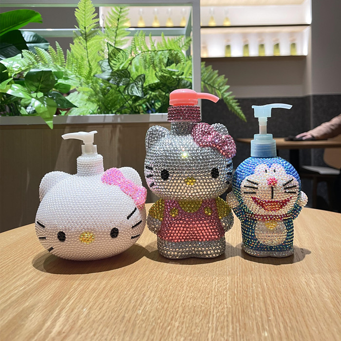 KT猫压嘴瓶叮当猫压瓶洗手液
