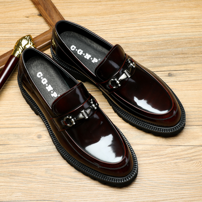 秋季商务正装圆头漆皮休闲男鞋