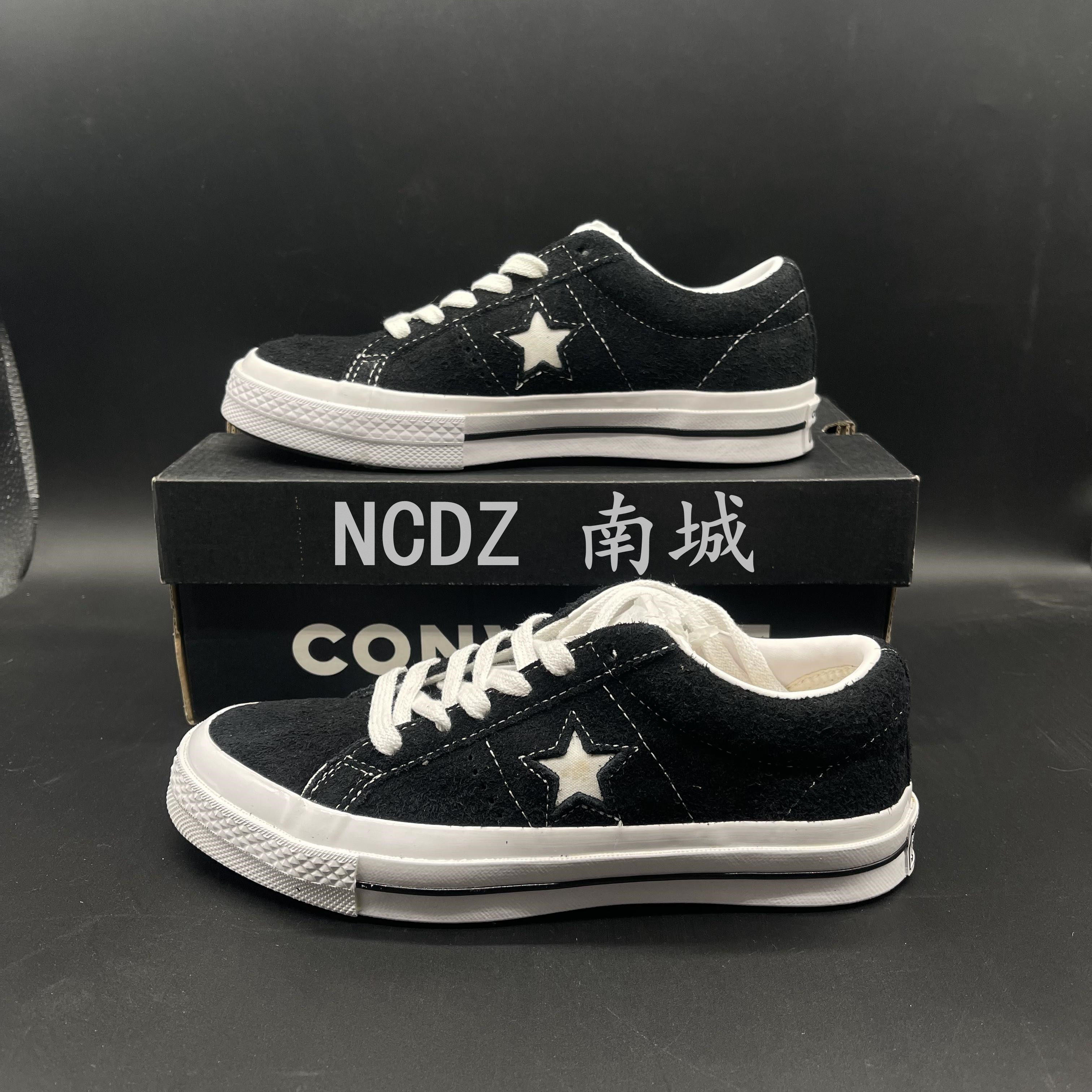 匡威onestar翻毛皮低帮休闲滑板鞋黑白色帆布鞋158369c171587c