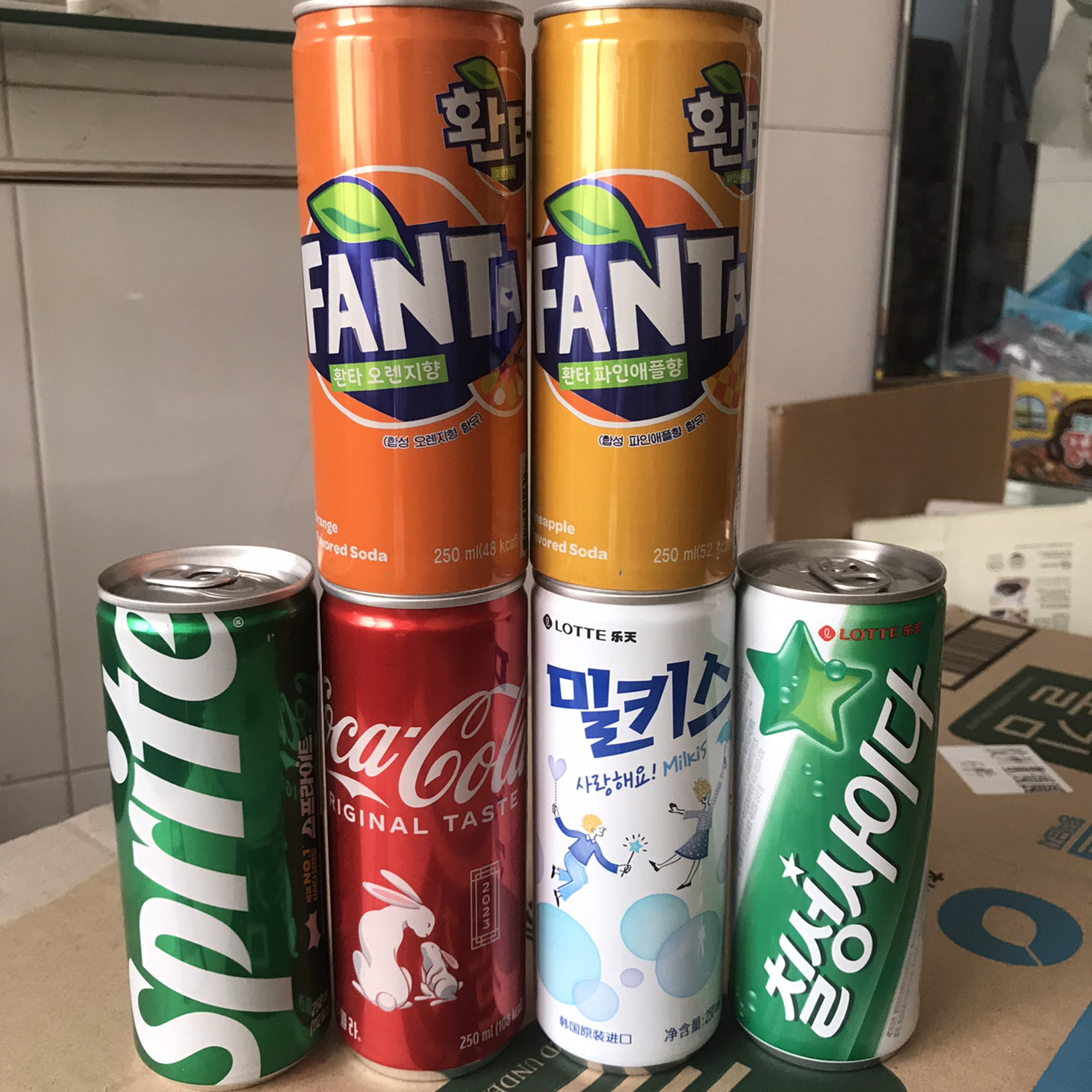 韩国进口饮料雪碧可口可乐冰柠檬味250ml经典柠檬汽水碳酸饮料