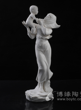 母爱德化陶瓷白瓷母亲礼物妇夫抱小孩家居客厅装饰工艺品摆设礼品