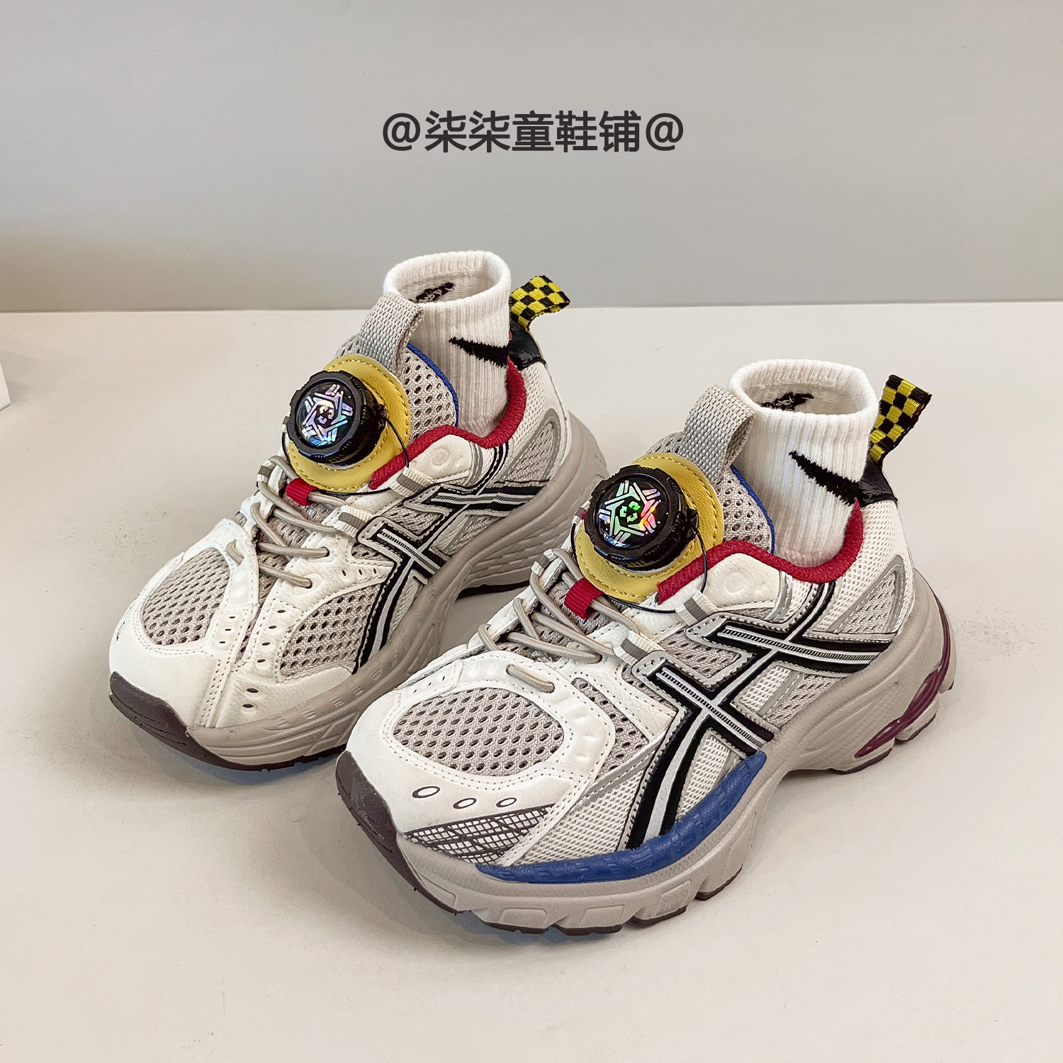 小二推荐官网儿童运动鞋跑步鞋