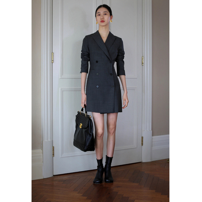 无有无印精纺深灰色显高挑西装