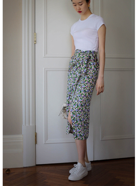 无有无印数码印花碎花浪漫显瘦包臀开叉凉爽系结半身裙22082