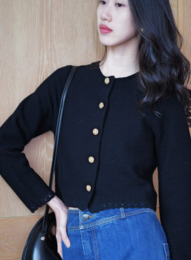 无有无印黑色羊毛短款圆领长袖针织开衫上衣25147