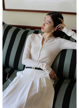 无有无印白色羊毛混纺坑条长袖修身百搭显瘦圆领针织衫24157