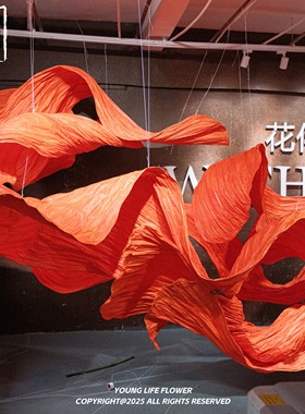 屿礼橱窗装饰橙色飘带美陈大型橙红色纸艺飘带挂饰节日氛围