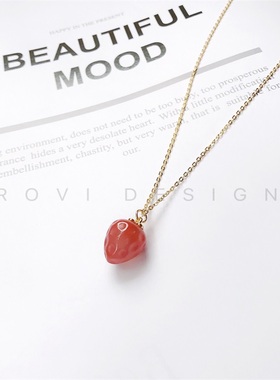 少女心南红玛瑙小草莓文艺风吊坠