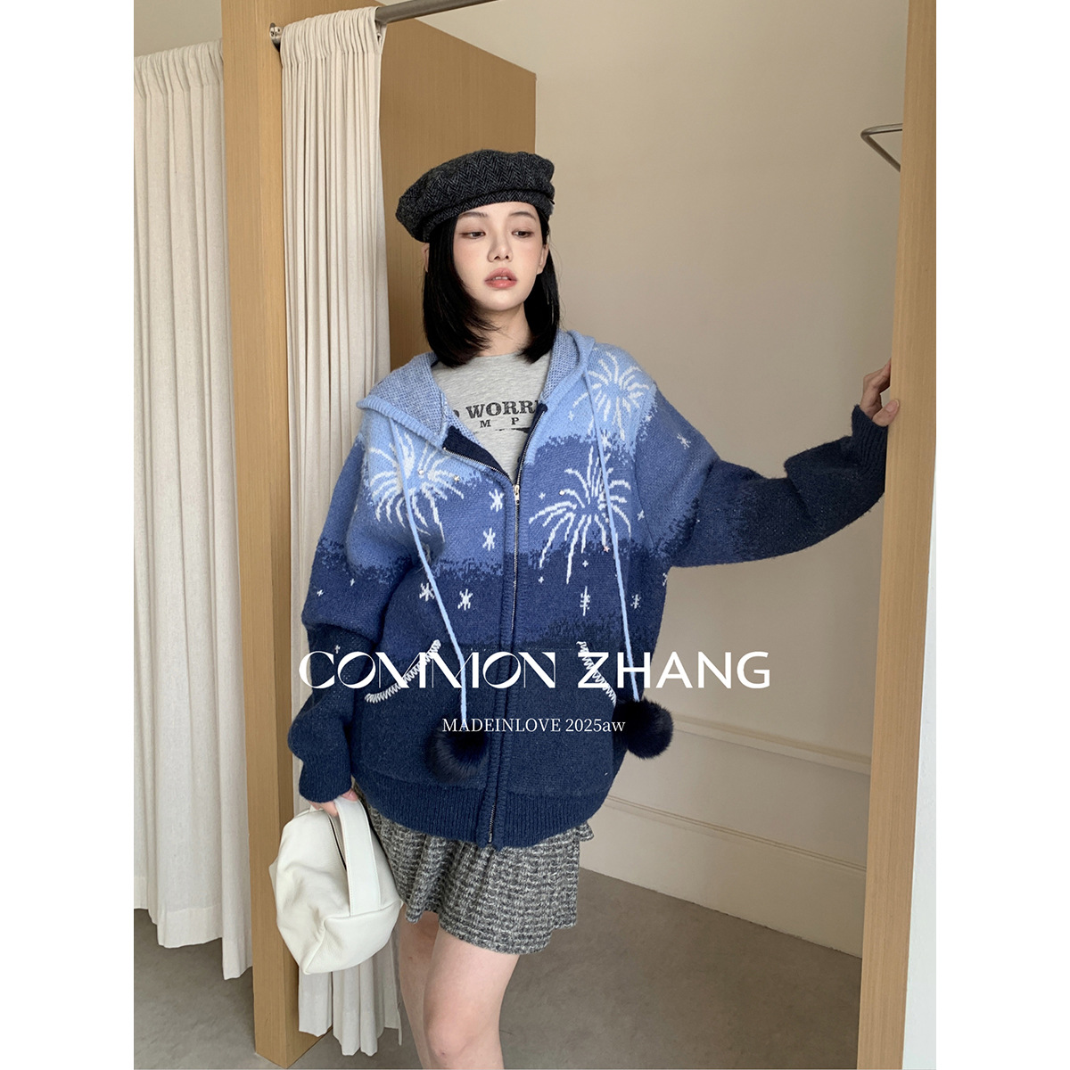 CZ ZHANG秋冬绵羊毛提花连帽毛衣长外套减龄少女毛球针织衫B35748