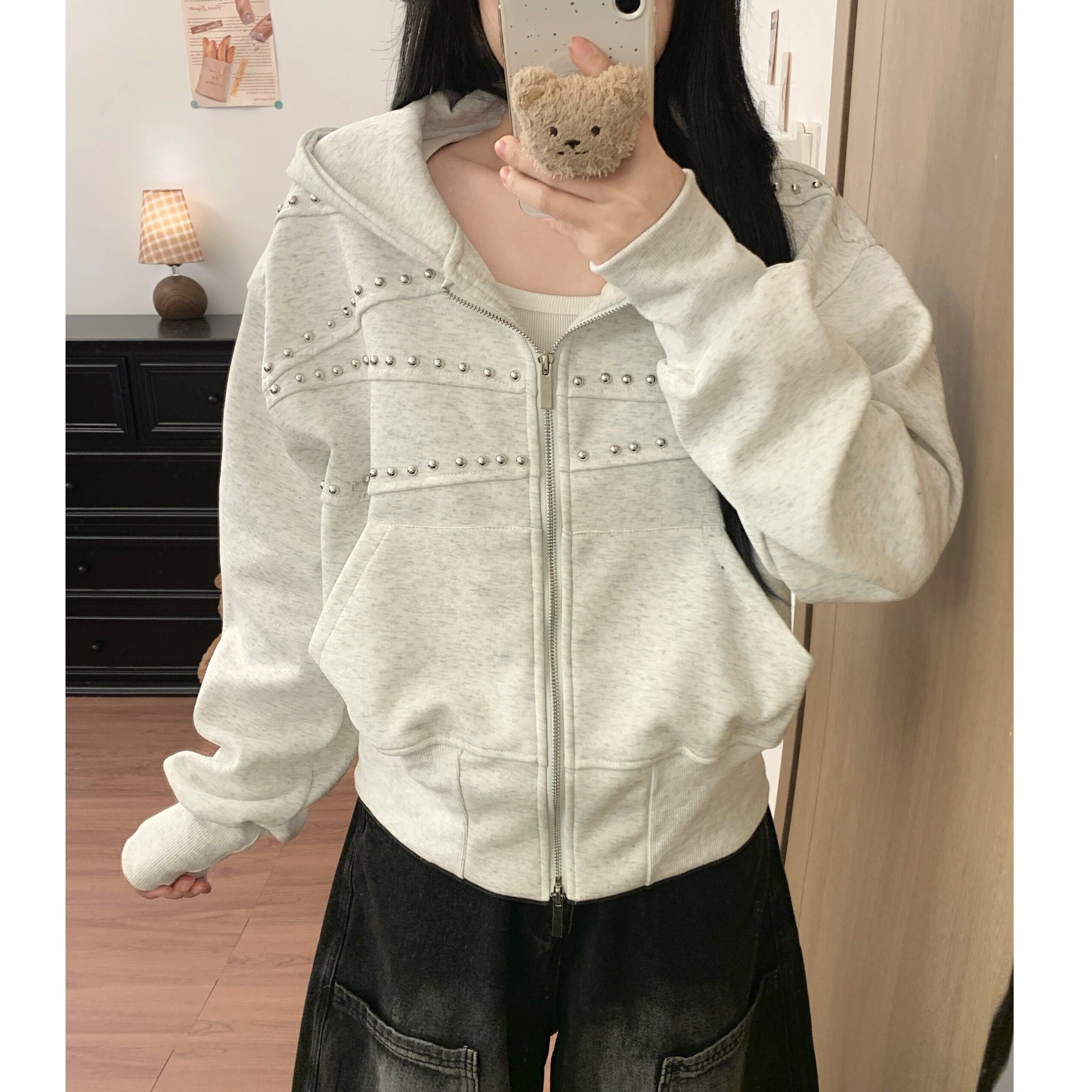 秋冬铆钉收腰显瘦连帽开衫卫衣女