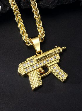 欧美跨境嘻哈项链锌合金镶钻微型冲锋枪吊坠hiphop潮男饰品批发