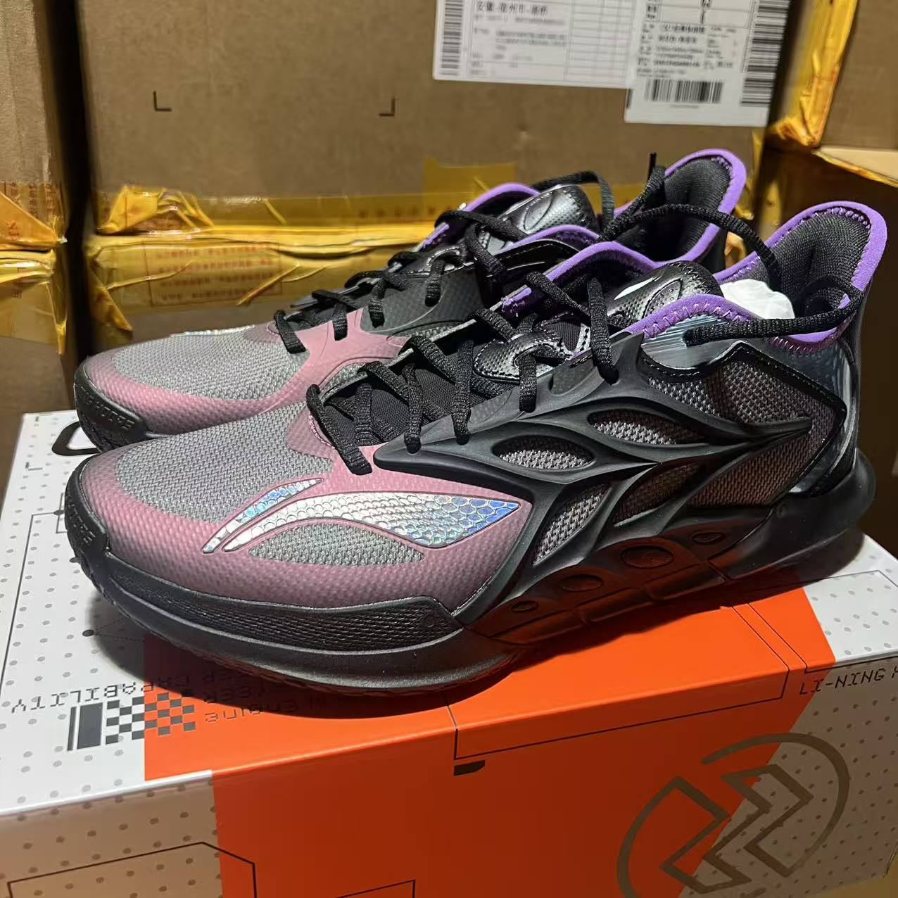 李宁闪击12男鞋篮球鞋新款专业比赛鞋低帮轻便耐磨篮球鞋ABAV069