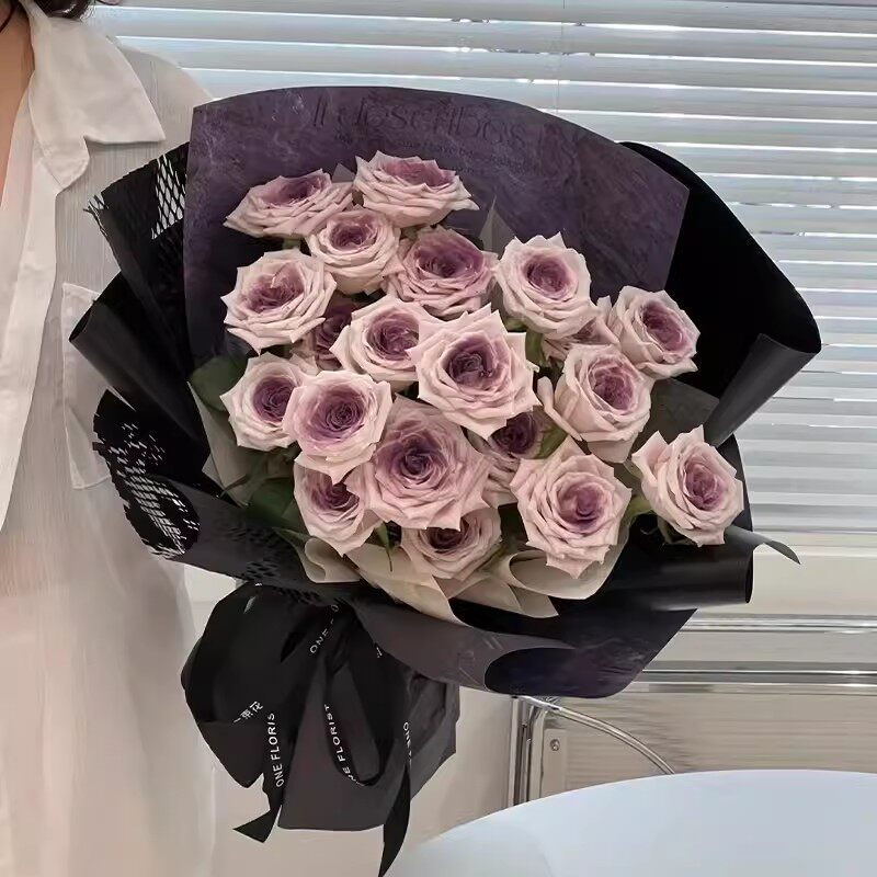 网红乌梅子酱玫瑰花束鲜花速递同城生日送女友北京成都花店配送花