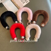 手机挂链短款 包链挂件适用手机壳 暖和毛绒绒手拎珍珠白防丢时尚