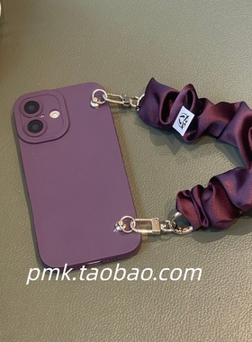 ins高级感小众深紫色弹力丝巾手腕带手提适用17/16苹果15promax暗紫手机壳iphone14时尚12pro手拎11保护套13
