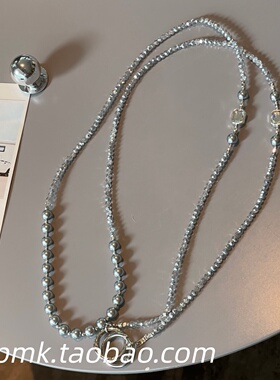 轻奢高级感白水晶珍珠灰色手工串珠长斜挎挂链条壳包包通用女插卡