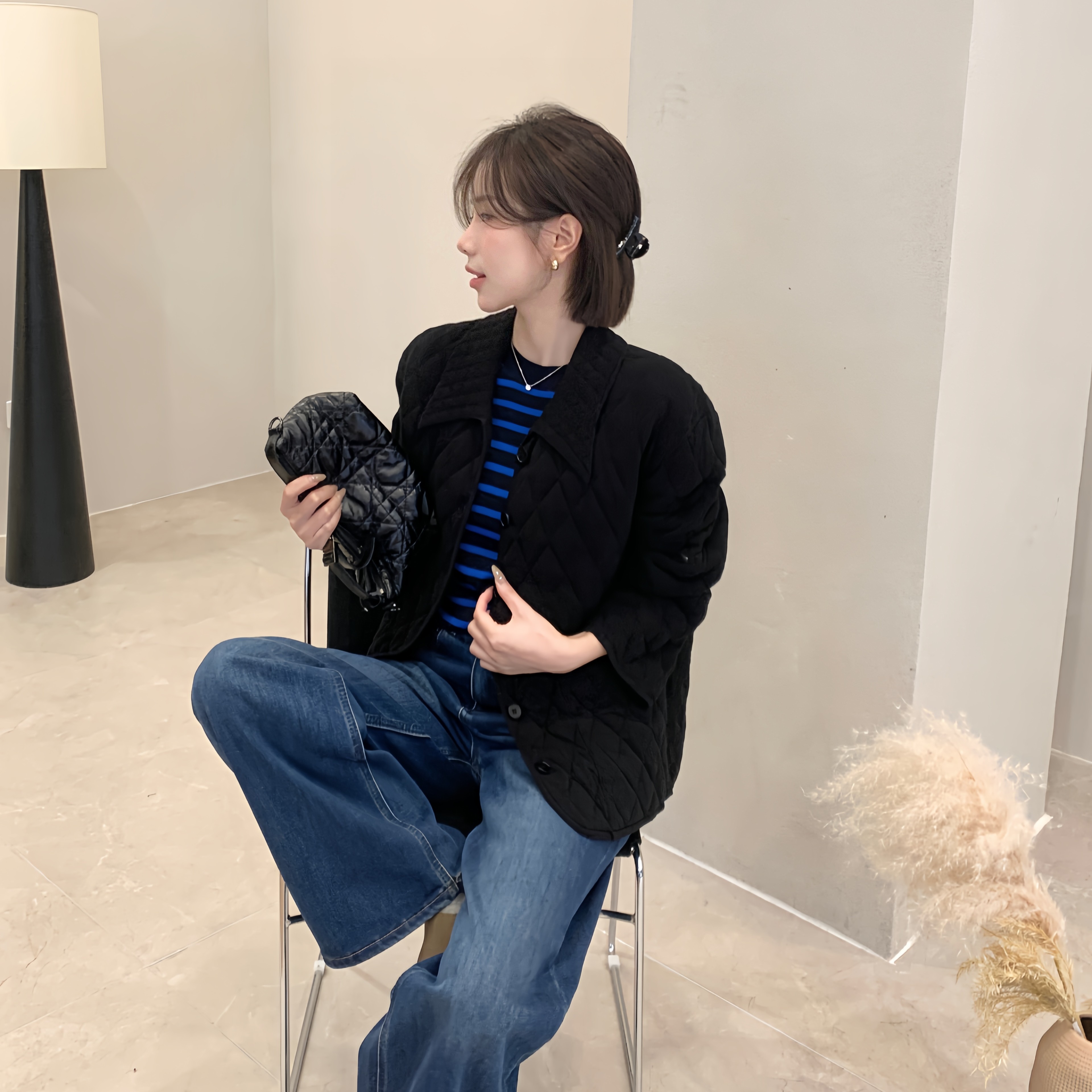 菱格纹短款棉服女轻薄夹棉外套