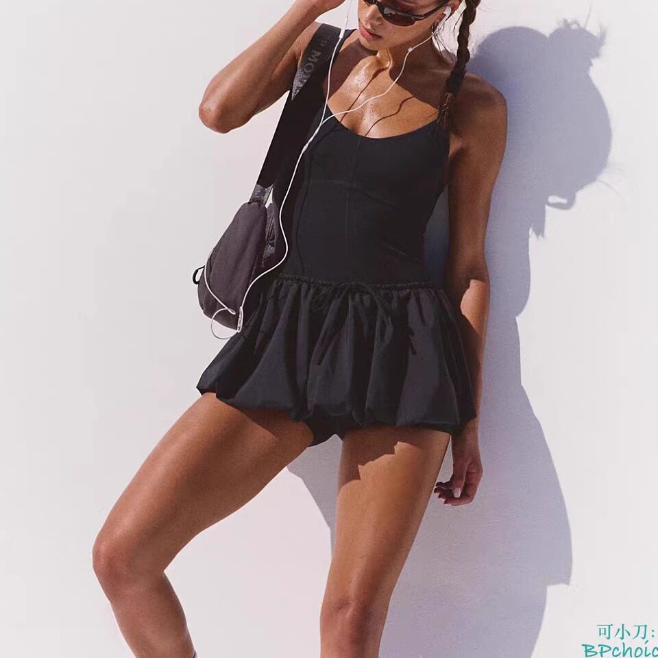 瑜伽连衣裙抽绳花苞裙含胸垫透气速干显瘦防走光跑步连体网球裙女