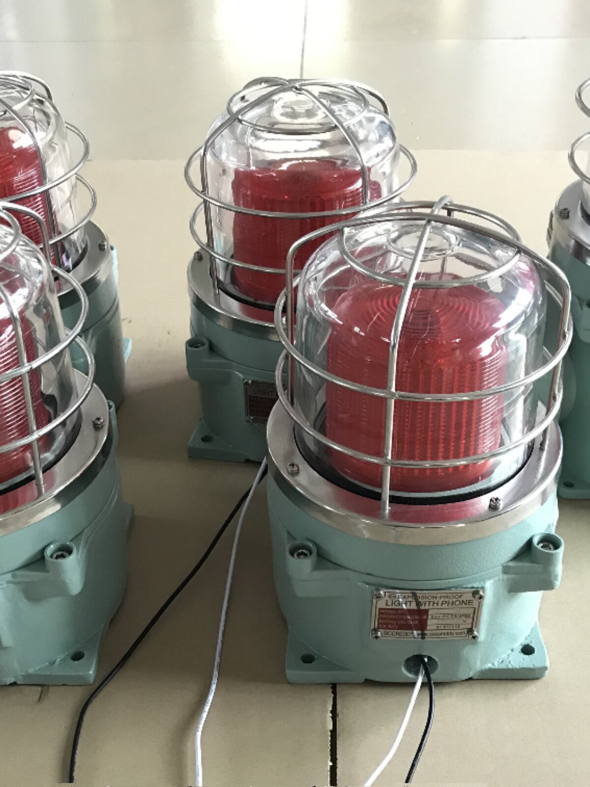 DHD130-DL Explosion proof Aviation Obstacle Light Navigation Beacon DHD130-AL Explosion proof Intelligent Aviation Obstacle Light