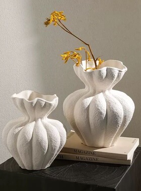侘寂风法式大花瓶白色感摆件餐桌客厅家居北欧风复古陶瓷花瓶