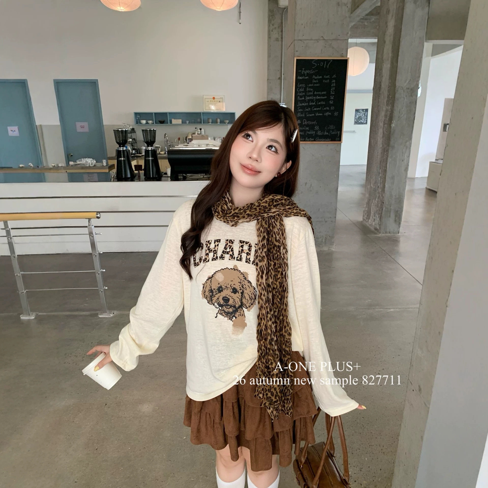大码胖mm女装秋季新款复古印花减龄宽松显瘦圆领大码t恤+豹纹丝巾