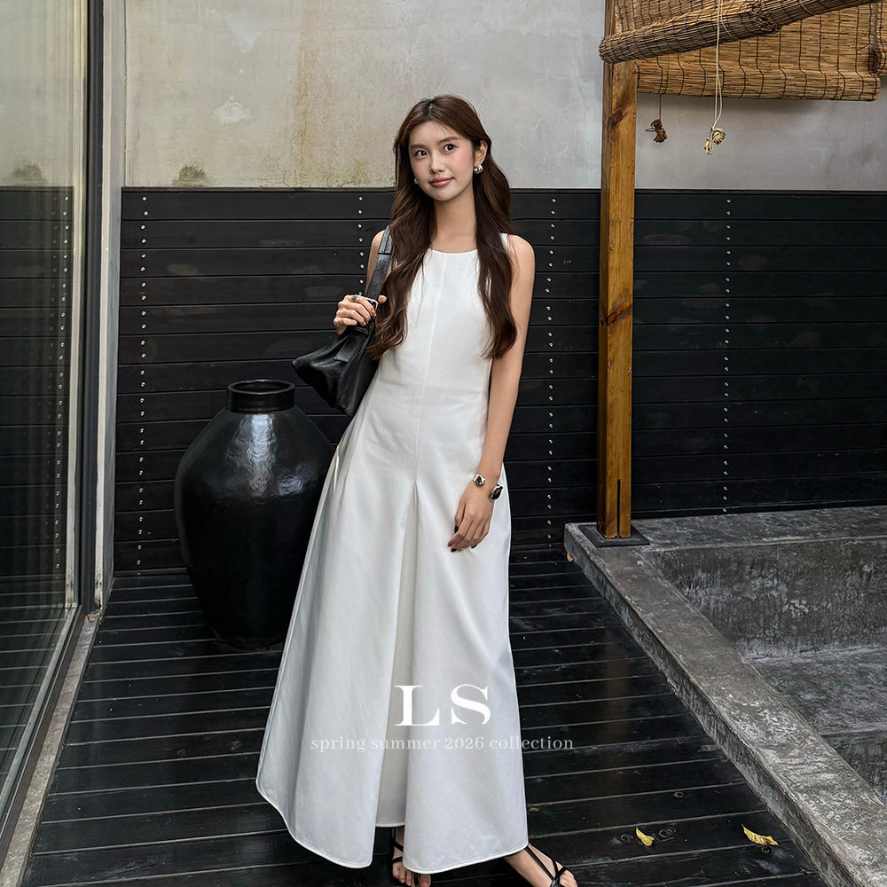 LS高级感极简风大牌连衣裙女 春季新款无袖收腰背心女装长裙30552