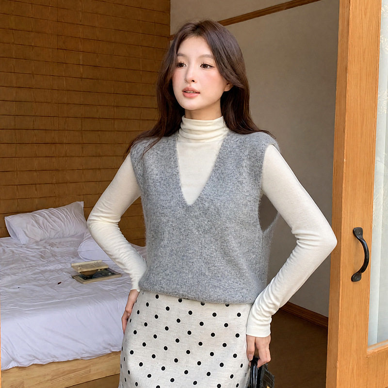 秀熙熙2026秋新款气质百搭纯色高领打底衫长袖上衣女K86662