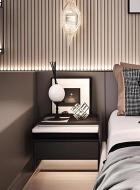 现代轻奢样板房酒店床头柜托盘香薰挂画书籍马毛十字组合摆件