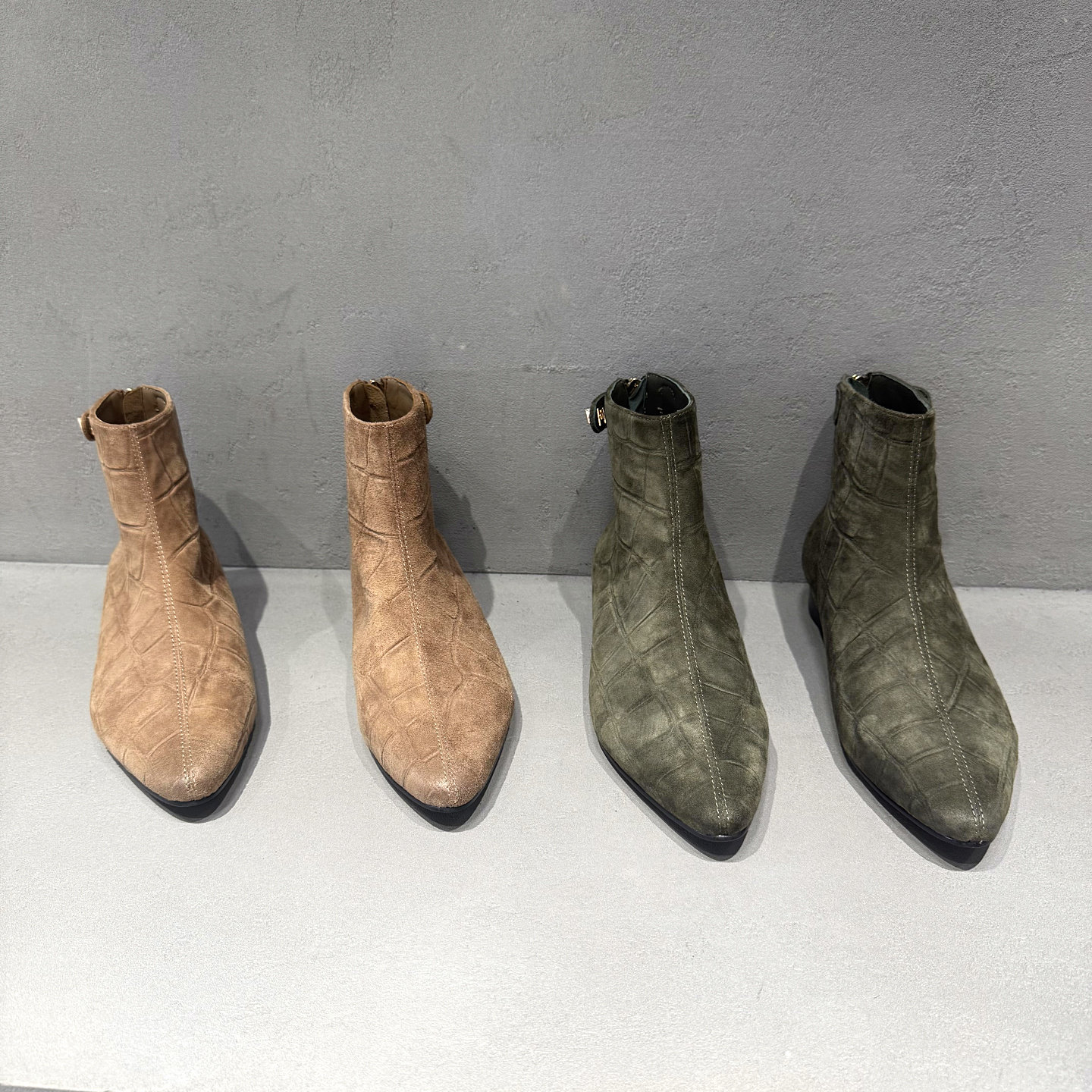 XFMD真皮方头粗跟瘦瘦短靴女