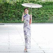 高端青花瓷旗袍走秀演出服气质年轻显瘦连衣裙礼仪女装大码中国风