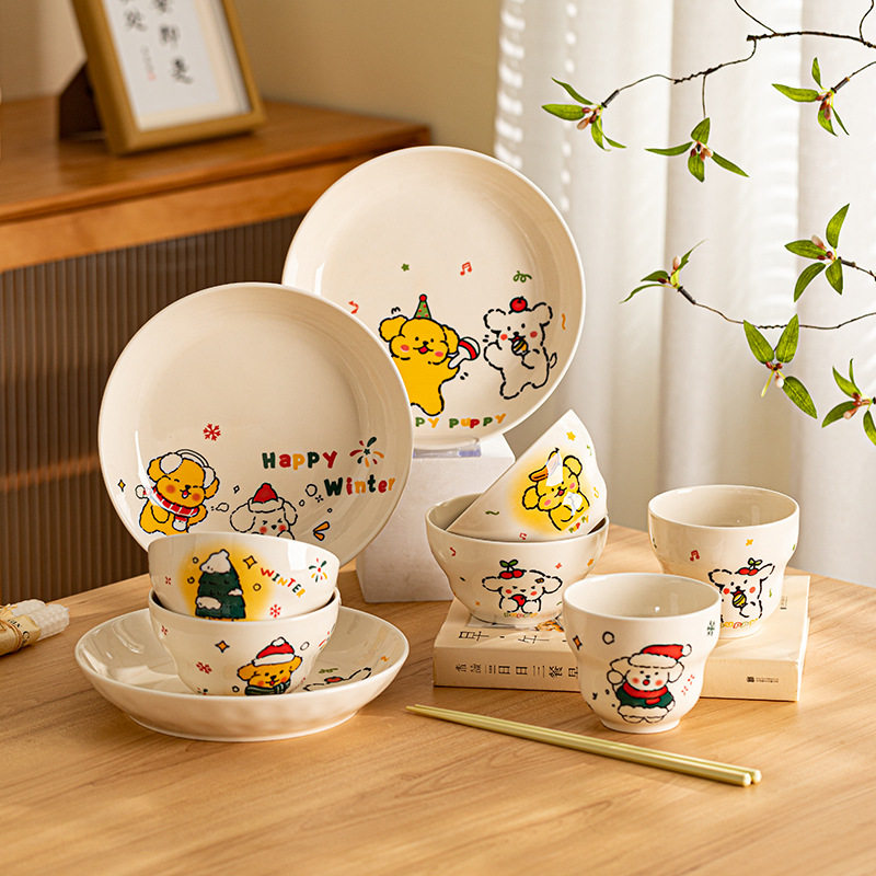 可爱卡通陶瓷碗盘子组合高颜值米饭碗情侣餐具釉下彩家用碗碟套装