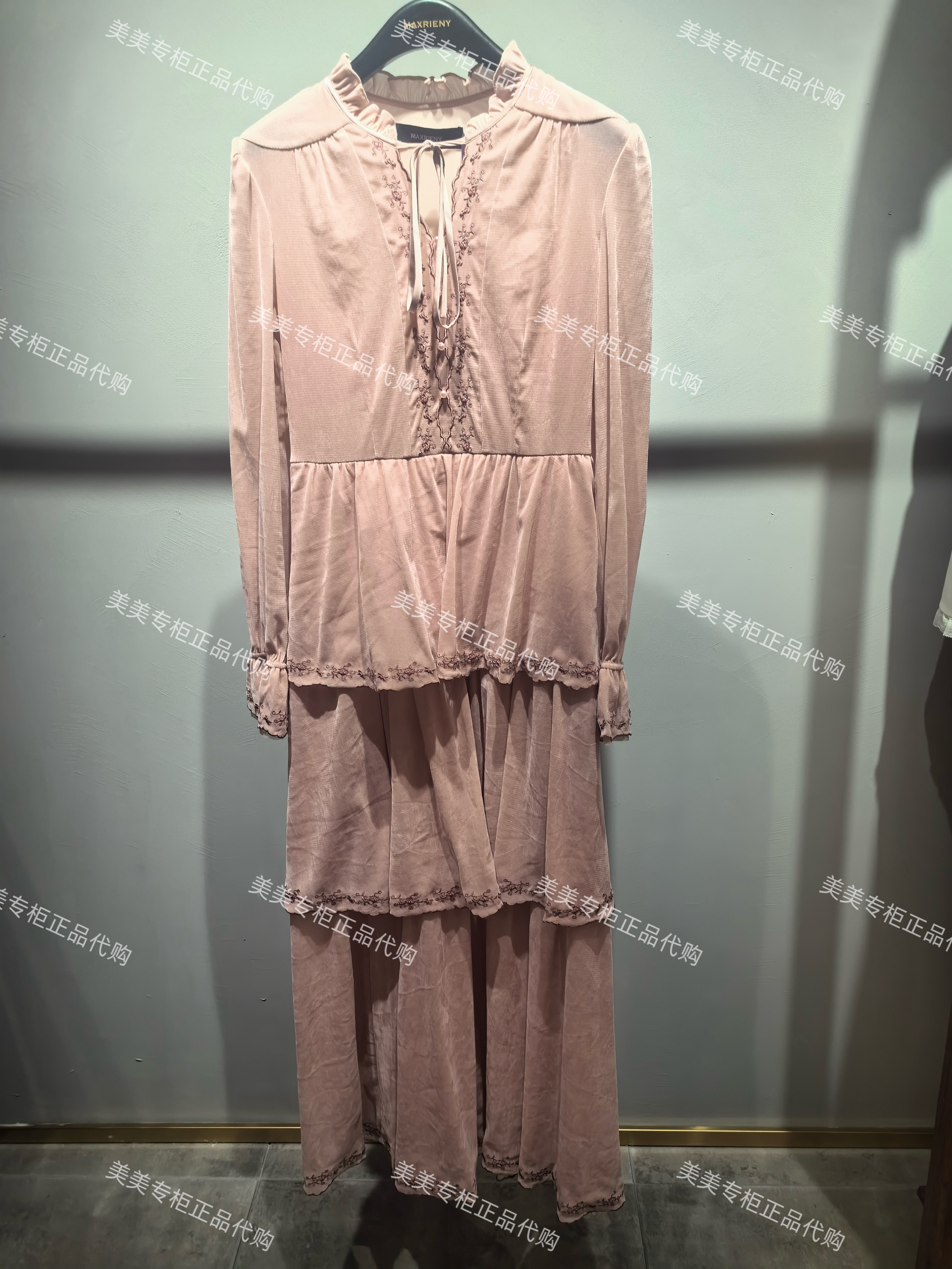 MAXRIENY2025年冬款连衣裙MC86DR528-2789