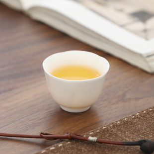 40ml小号白瓷品茗杯家用办公室喝茶小茶杯羊脂玉瓷功夫茶具茶杯
