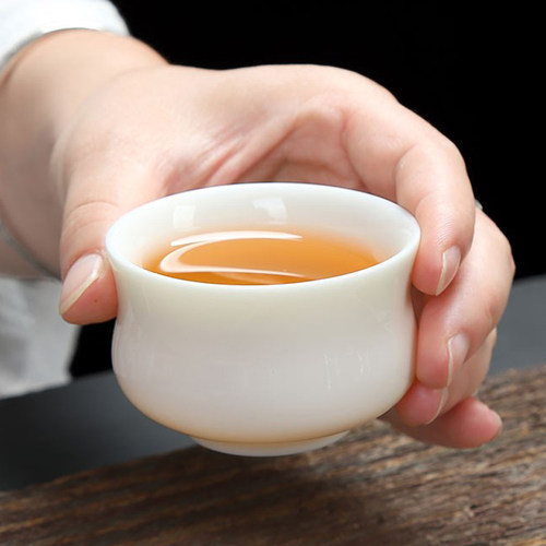 德化白瓷功夫普洱不烫手茶杯