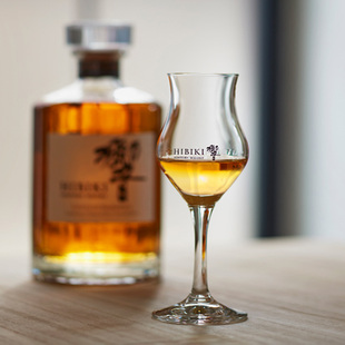 日本响威士忌烈酒杯子原装 闻香专用杯无铅玻璃郁金香hibiki高脚杯